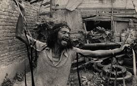 Agarrando pueblo o los vampiros de la miseria